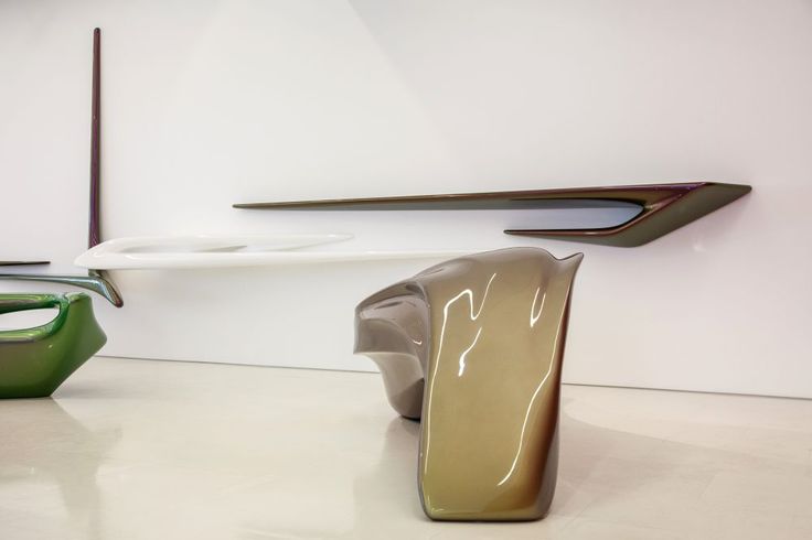 Форма в движении от Zaha Hadid